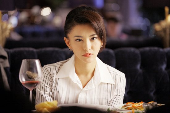 曾是"四姐妹",1个嫁了两次,2个当了制片人,只有她的身份不变