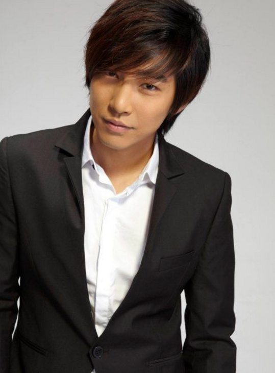 原来邹廷威瞒着我们拍了这么多部影视剧?我打赌你最多看过2部