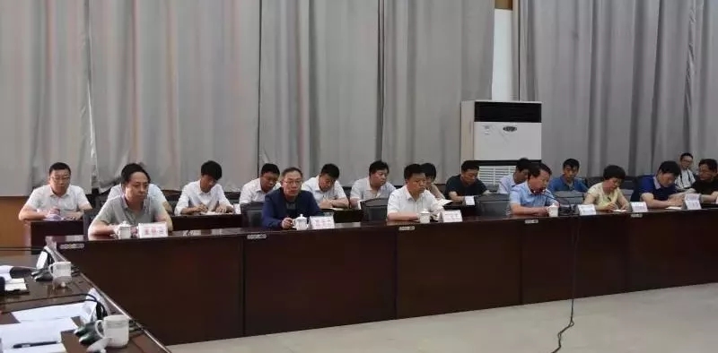 盐湖召开生态环境保护重点工作推进会王吉敏作讲话李哲作工作安排