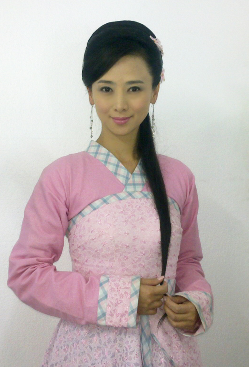 《活佛济公2》的单元女主,除了冷冰心,原来翁虹也很美!