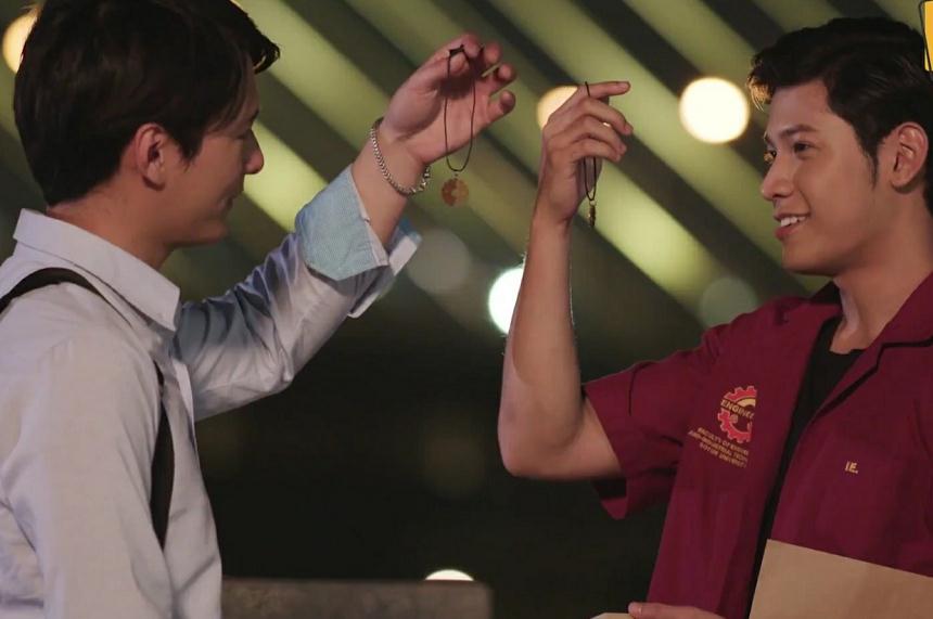 《一年生》:暖暖钢炮的齿轮,四次甜蜜出镜,吃的满满一碗狗粮!