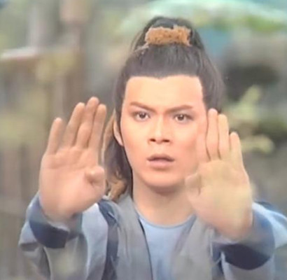 郭靖的降龙十八掌和杨过的黯然销魂掌谁厉害?