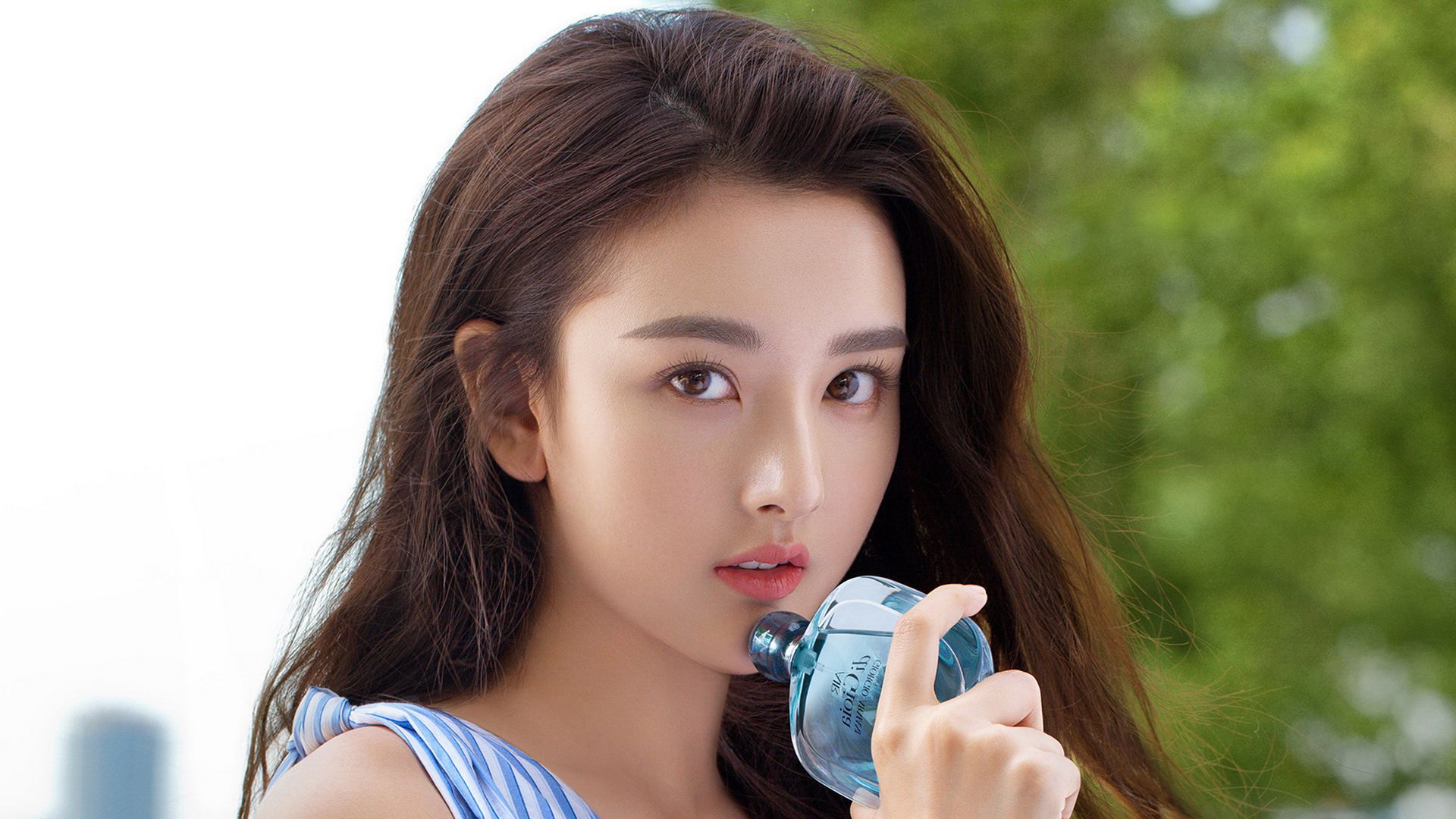 这5位女星的"樱桃小嘴"真好看,关晓彤第4,宋祖儿第3!