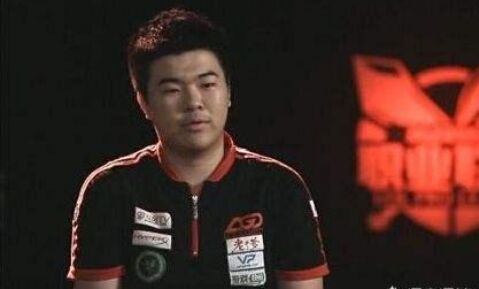 在lpl中,各个选手的辈分排序是如何排序呢?快看!