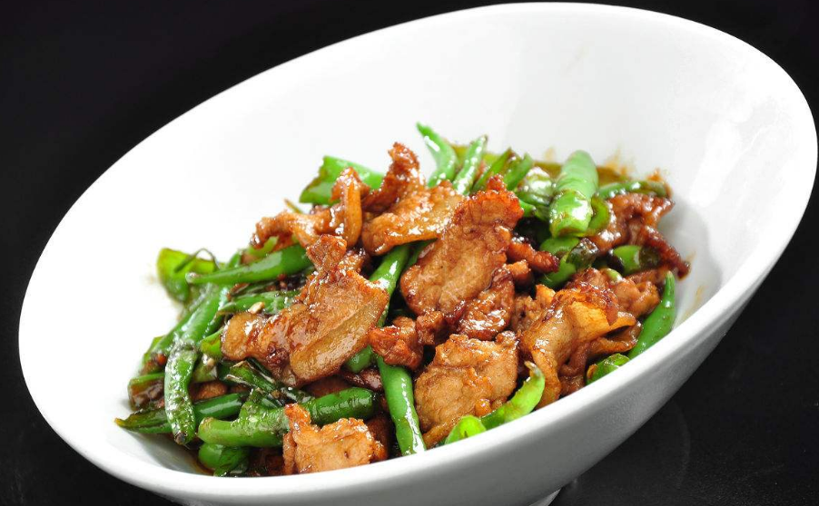 川式小炒肉,这样做才肥而不腻,美味有嚼劲