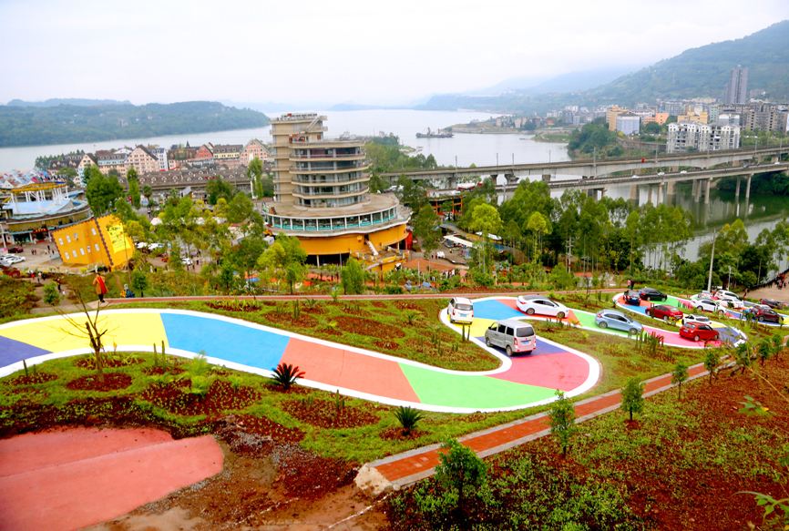 1,古罗马风情——沙坪坝海石公园             位于重庆市沙坪坝区中