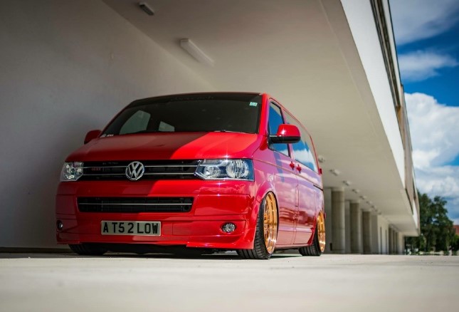 外观酷酷的大众t5,竟然是最不务正业的箱型车