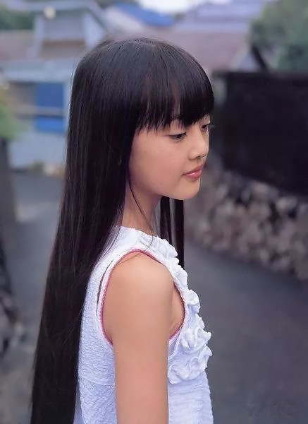 日本萝莉 冈本奈月