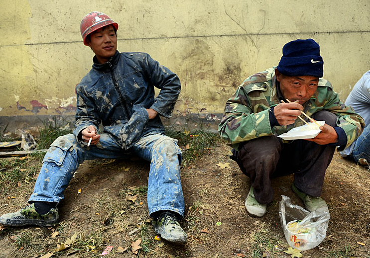 50,60后下岗工人生活艰难,也许还不如农民工,说起来都是眼泪