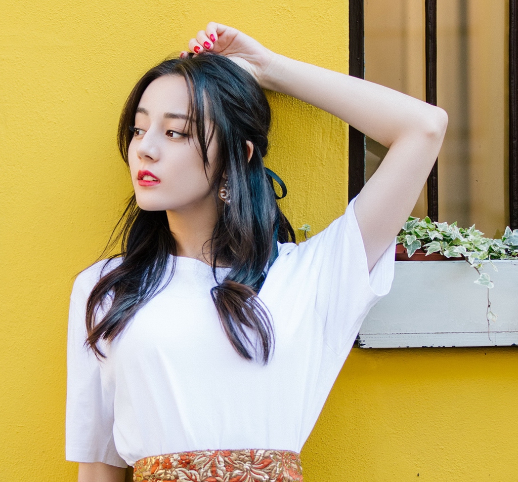 热巴的5个发型:第一个很可爱,第三个很干练,第五个最讨人爱!