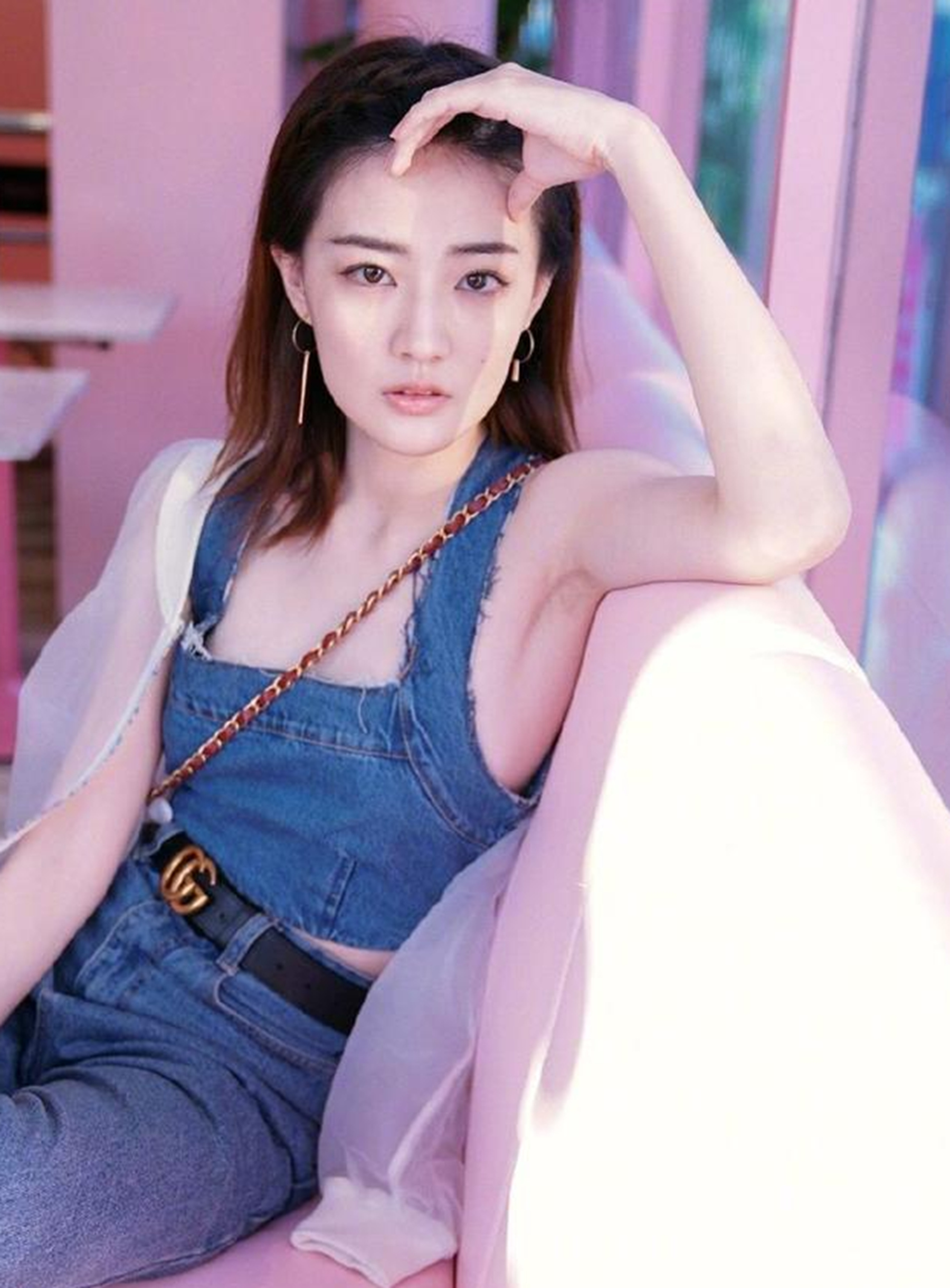 姹紫嫣红,倚姣作媚——徐璐