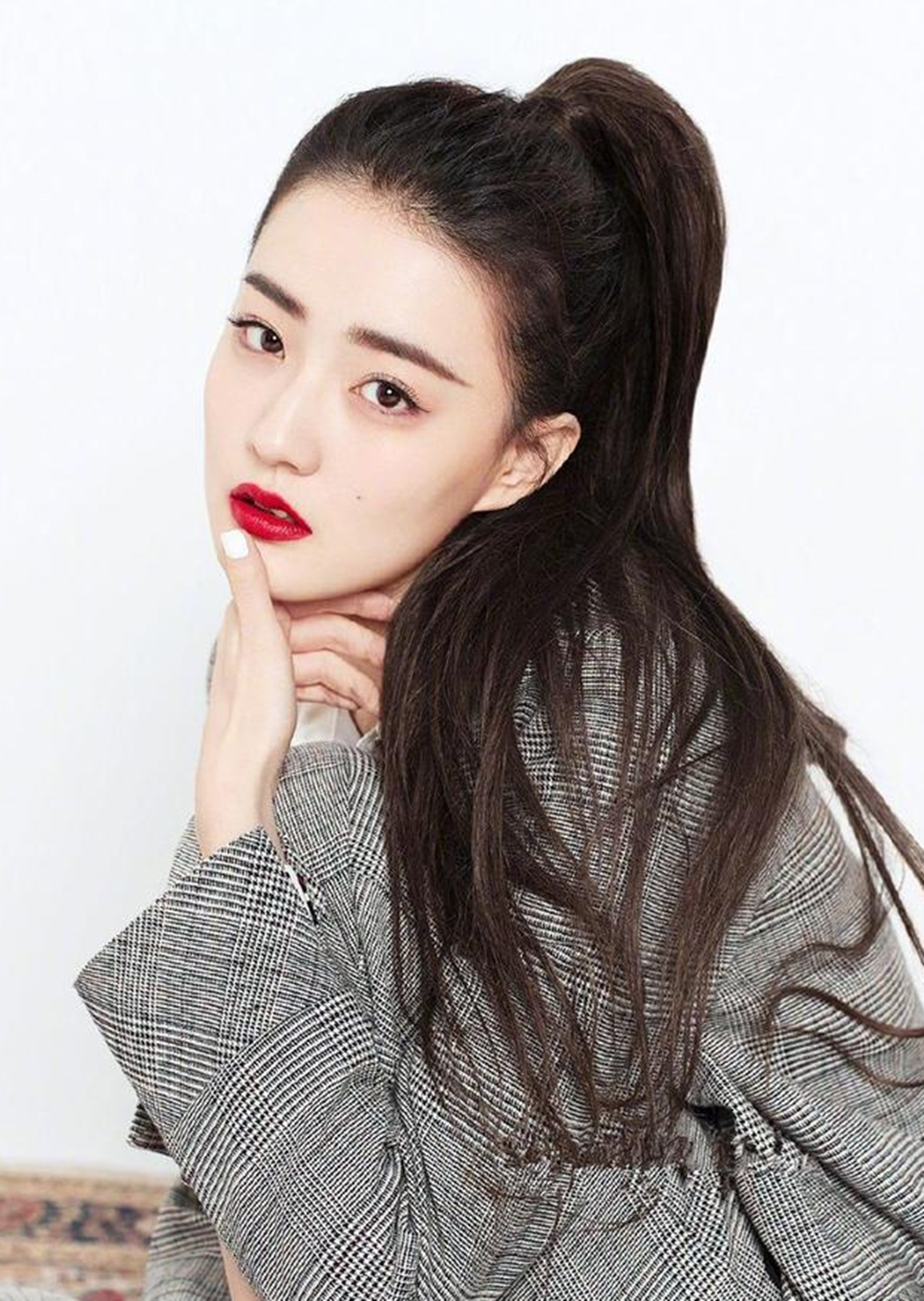 姹紫嫣红,倚姣作媚——徐璐