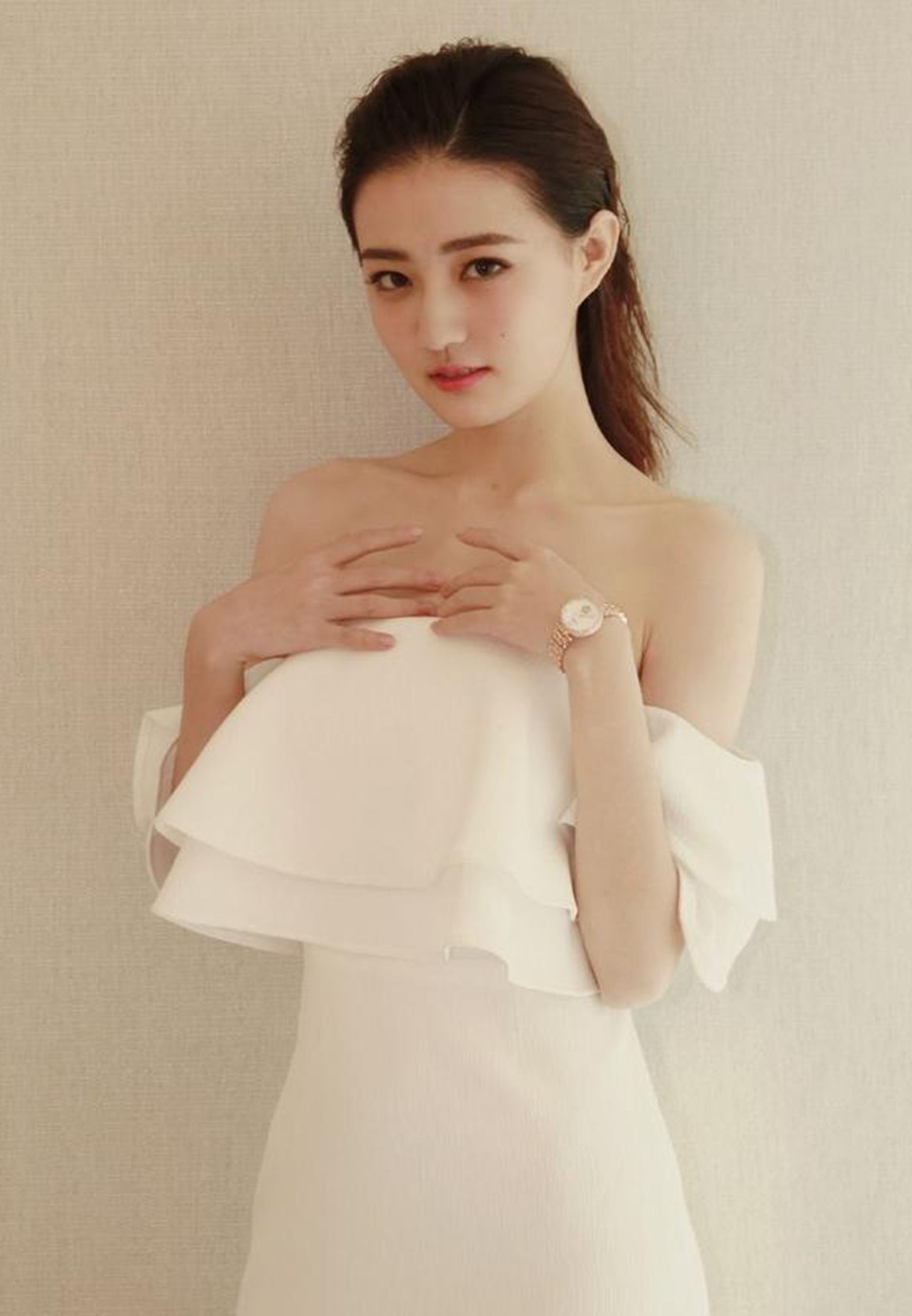 姹紫嫣红,倚姣作媚——徐璐