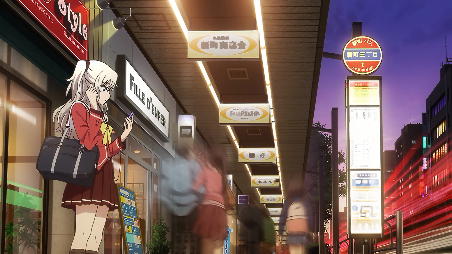 《夏洛特》女主友利奈绪,使用不完全阿卡林能力,逐渐沦为女配角