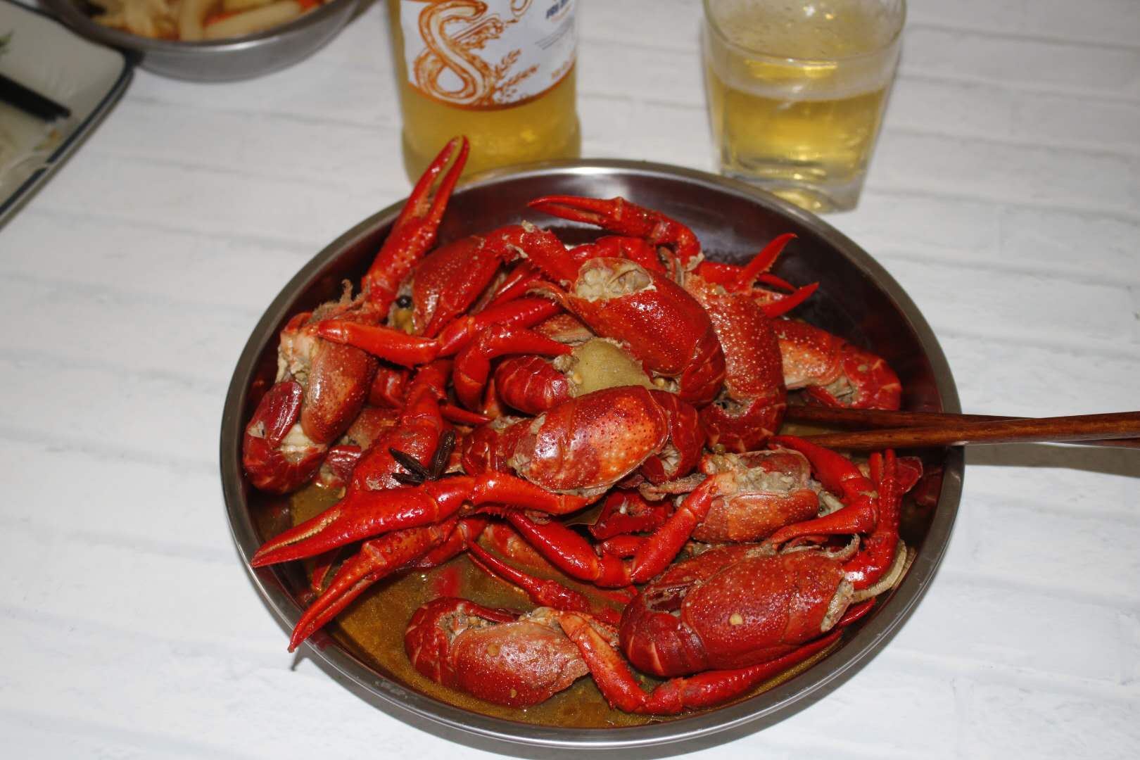 世界杯黄金搭档,小龙虾配啤酒,香辣又爽口,好吃超过瘾