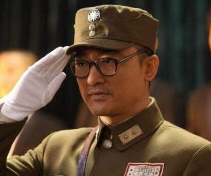 为什么影视作品里国民党军官都戴白手套?真实原因其实是这样!