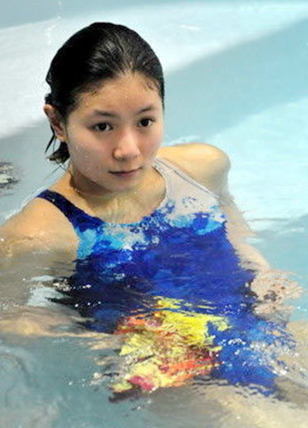 郭晶晶泳照,刘湘泳照,何姿泳照,哪个"撩"到你了?