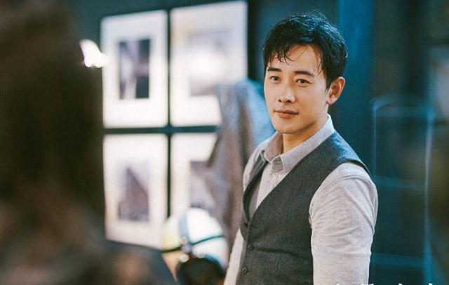 《八月未央》爆剧照,钟楚曦罗晋谭松韵倾情演出