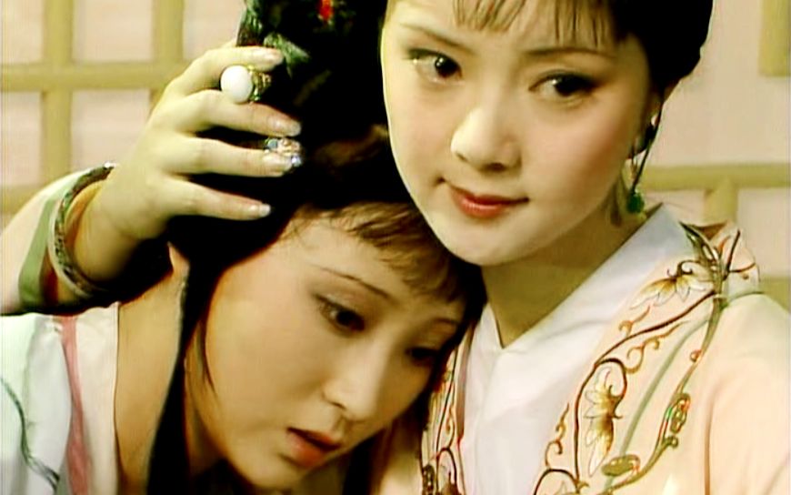 红楼梦第2集,宝玉初遇黛玉和宝钗2大美女