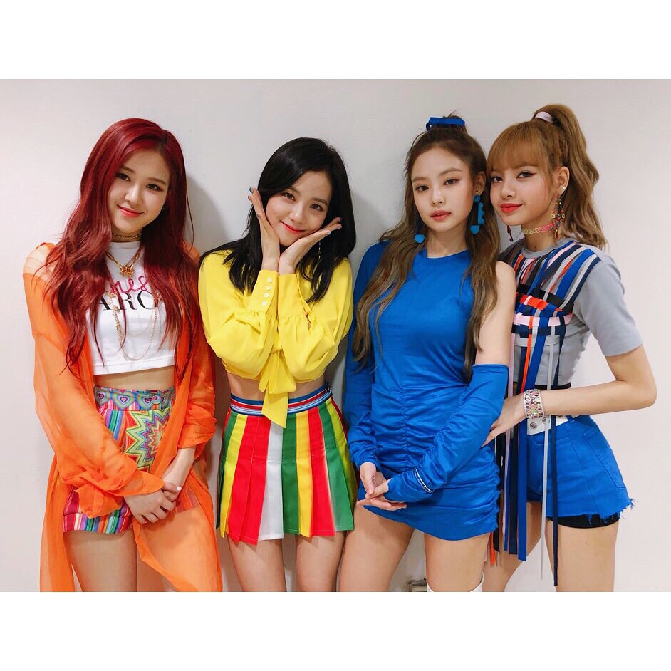 blackpink回归最新高清组图,魔鬼身材发光的美貌,blink来收壁纸