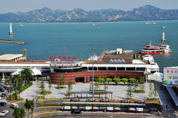 假期期间,蛇口口岸增开18趟来往港澳船班