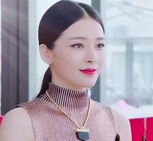 《极光之恋》赵韩樱子的4套衣服,图3很优雅,图4最好看