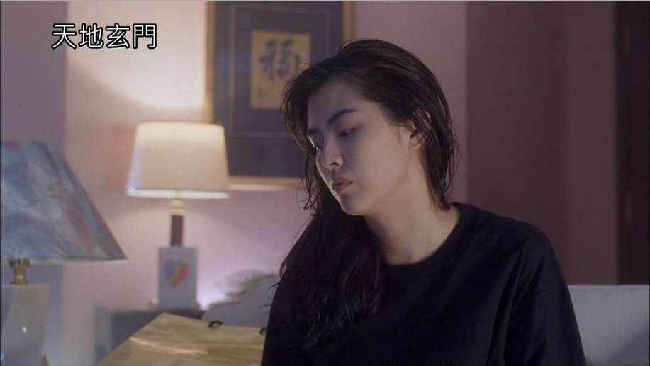 《天地玄门》是由林正英,王祖贤,成奎安等人主演的一部恐怖片.