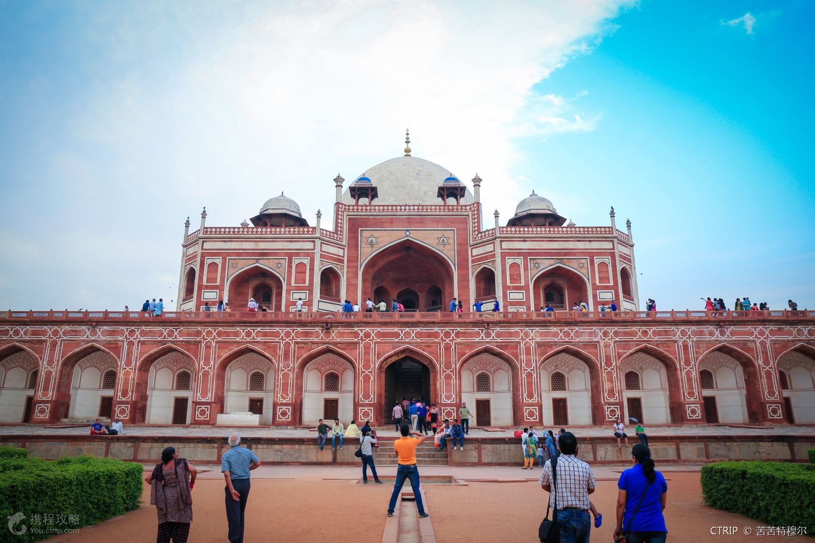 新德里是个非常迷人的地方,建筑壮丽使人沉醉在其中!