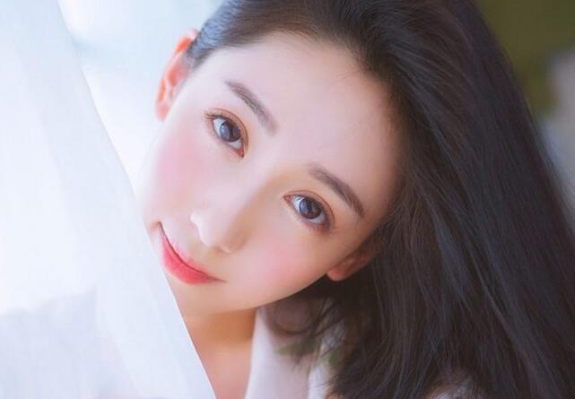4生肖女百里挑一,天生是富婆命,一生旺夫旺财运,到老儿女孝顺