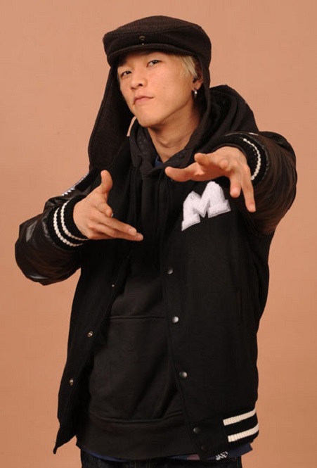 南贤俊到底有多少身份瞒着我们?网友:只知道是"舞蹈至尊"