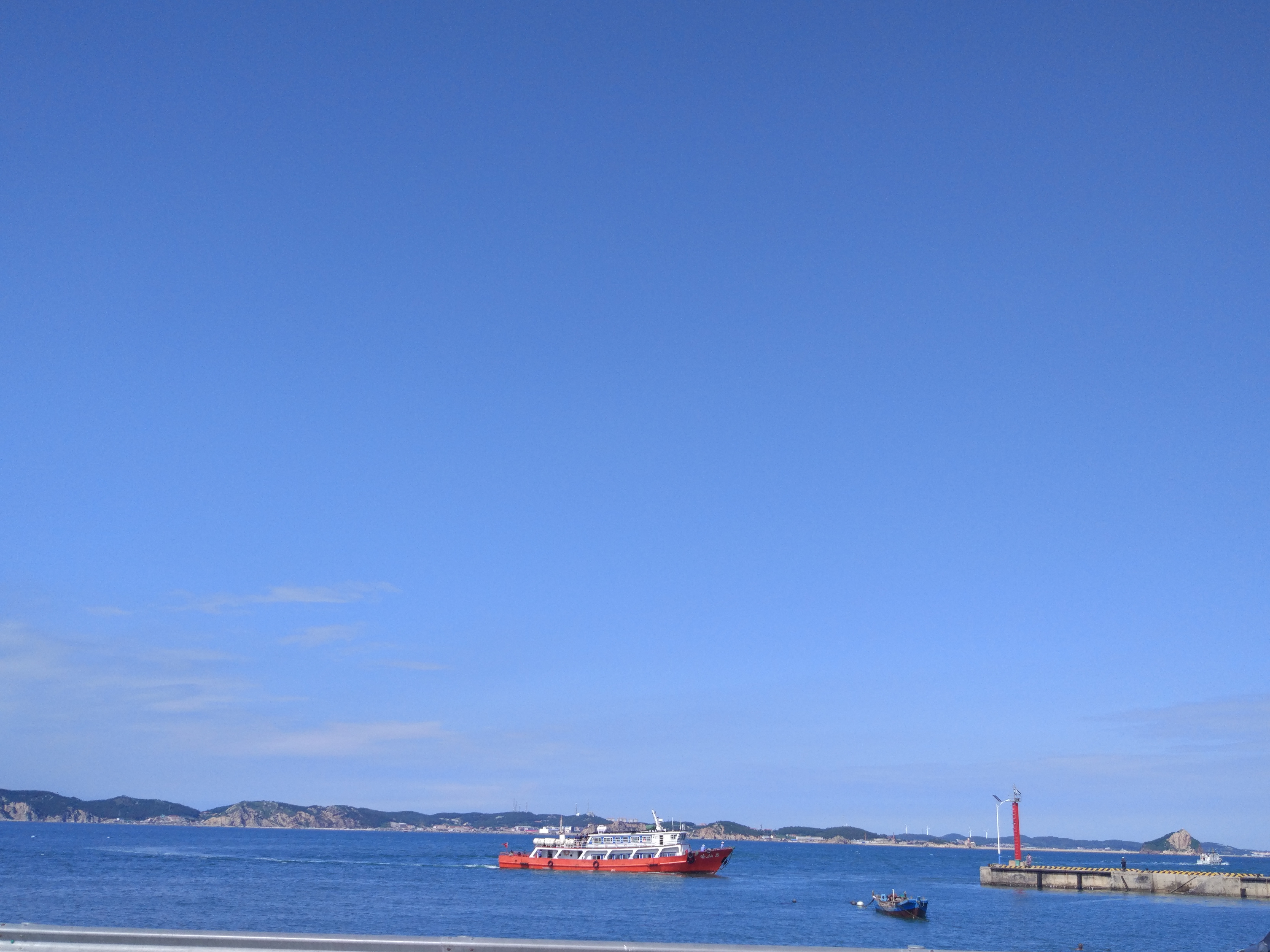 水天相接的一处美景