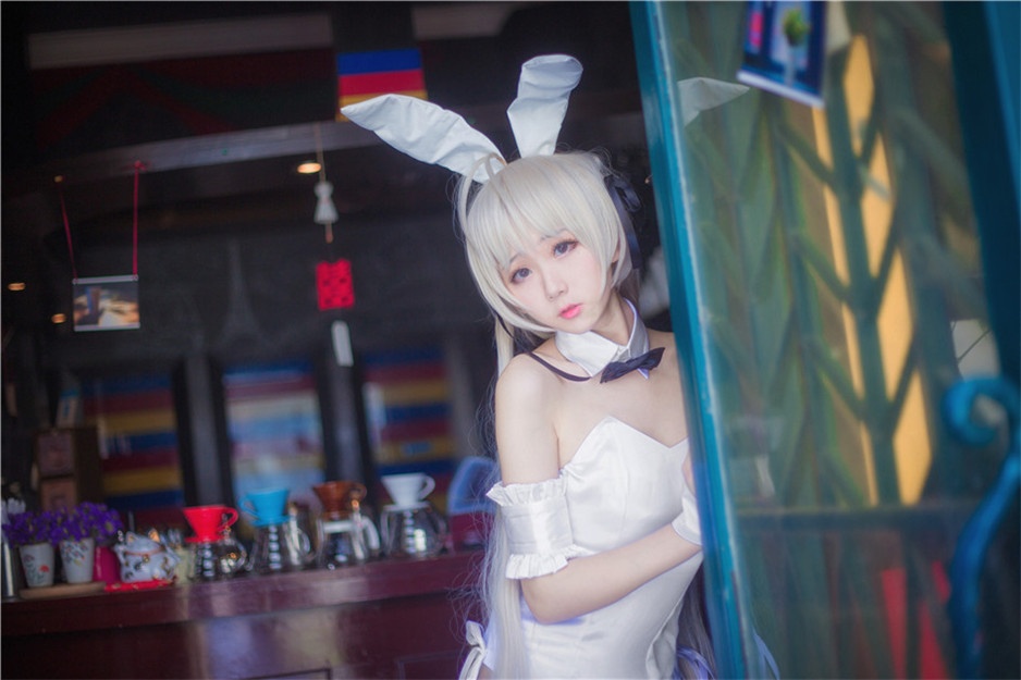 穹妹兔女郎cos美照