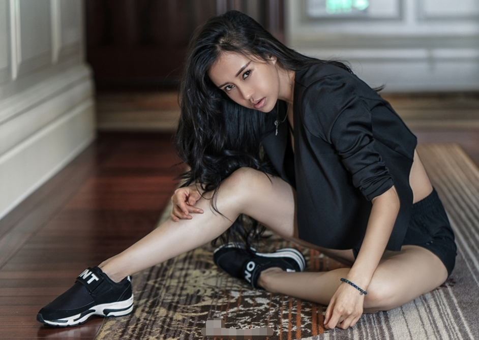 母其弥雅——肤如凝脂,仪态万方 转载自百家号作者:每天乐趣多多