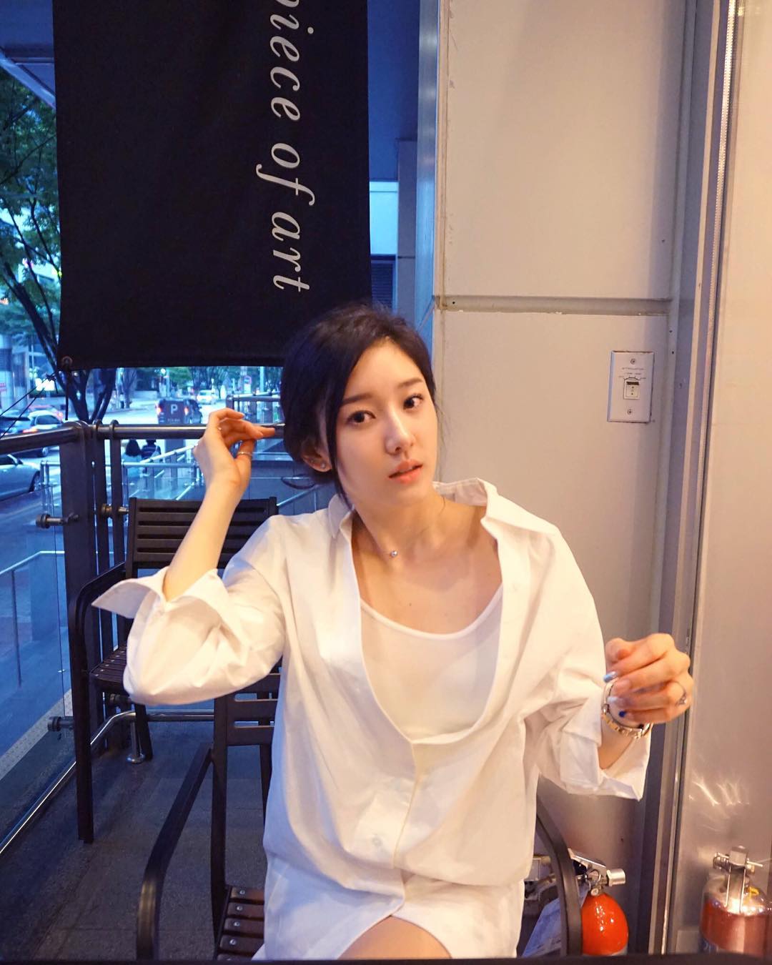 街拍:图1妖娆,图2冷艳,图5清纯,但我还是想和图7干杯