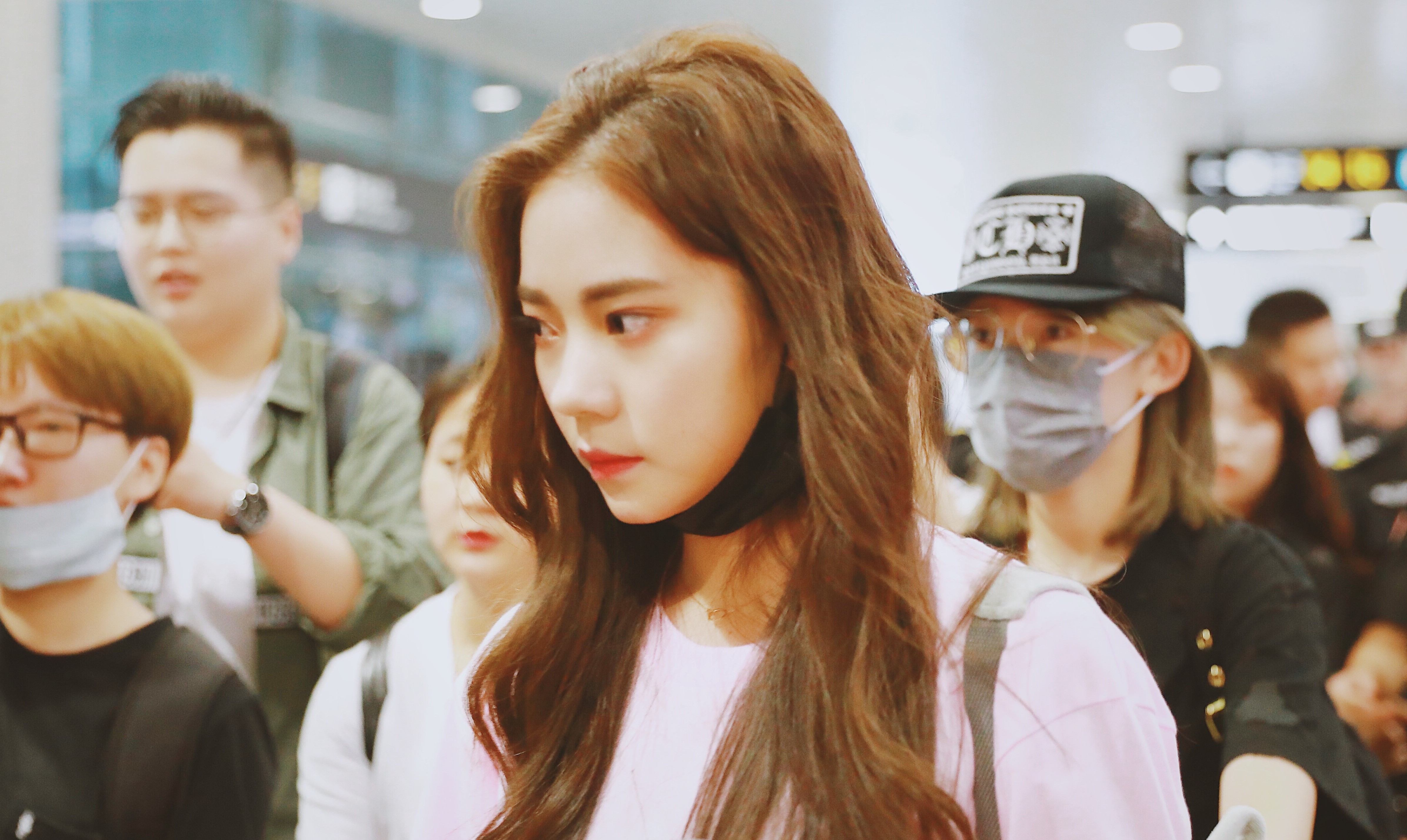 紫宁面对镜头从不卸妆,看到素颜黄子韬幻灭,那是你不知道她姓啥