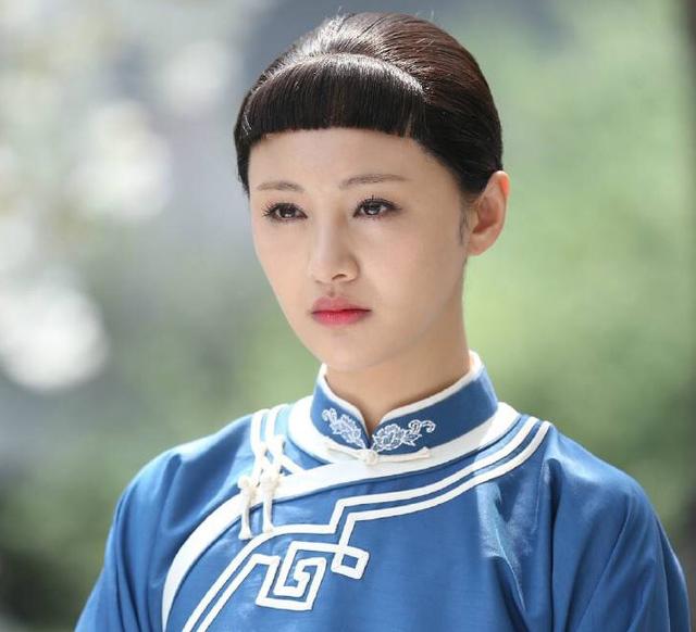 盘点:当女星遇"齐刘海",郑爽尴尬,颖宝可爱,唯独她美出天际