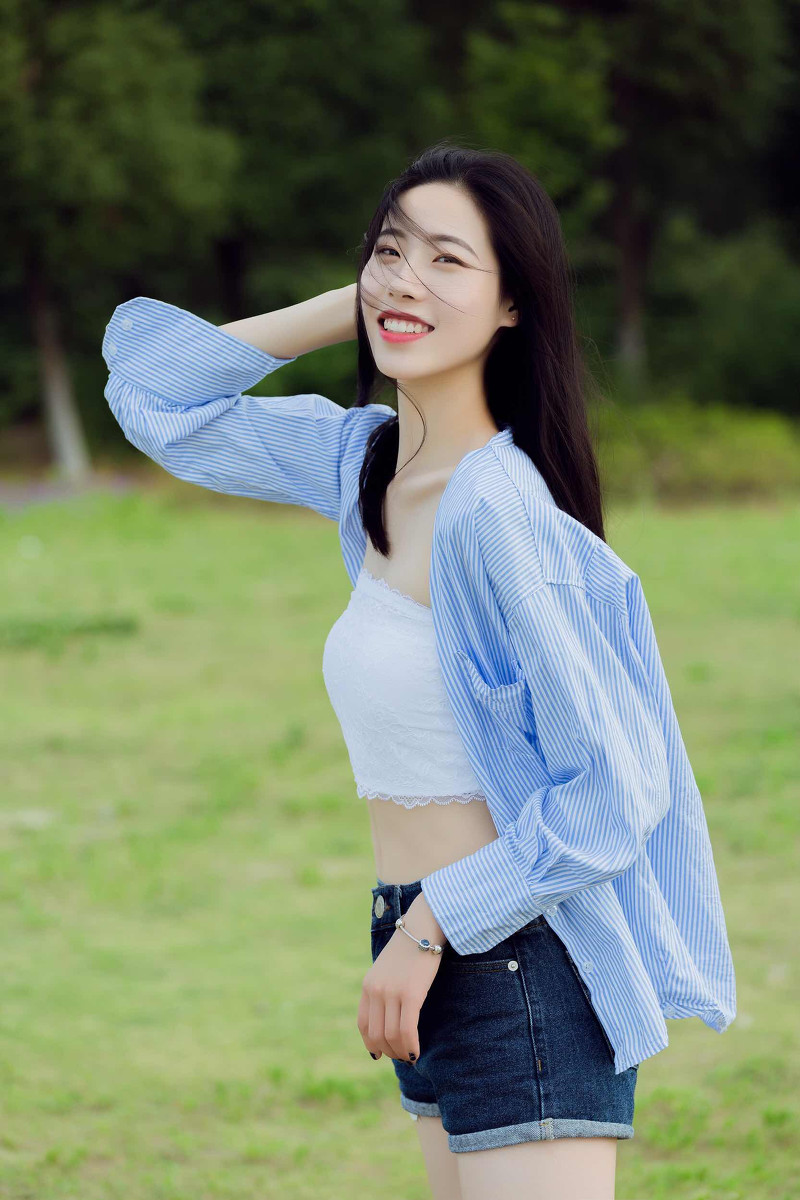 人像摄影:夏日清凉女孩