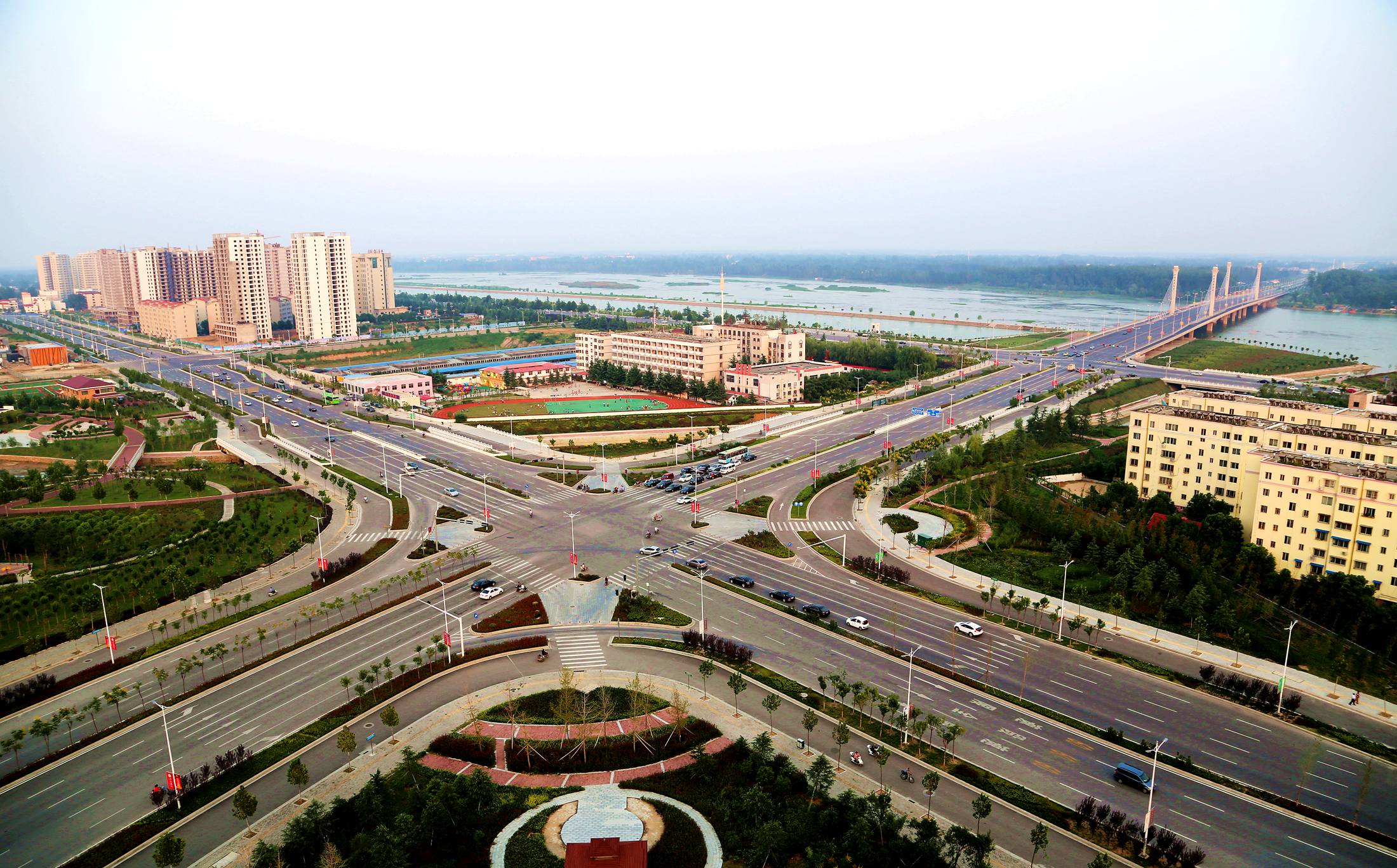 美图美景:南阳市和方城县上榜"全国文明城市"提名,看有多美!