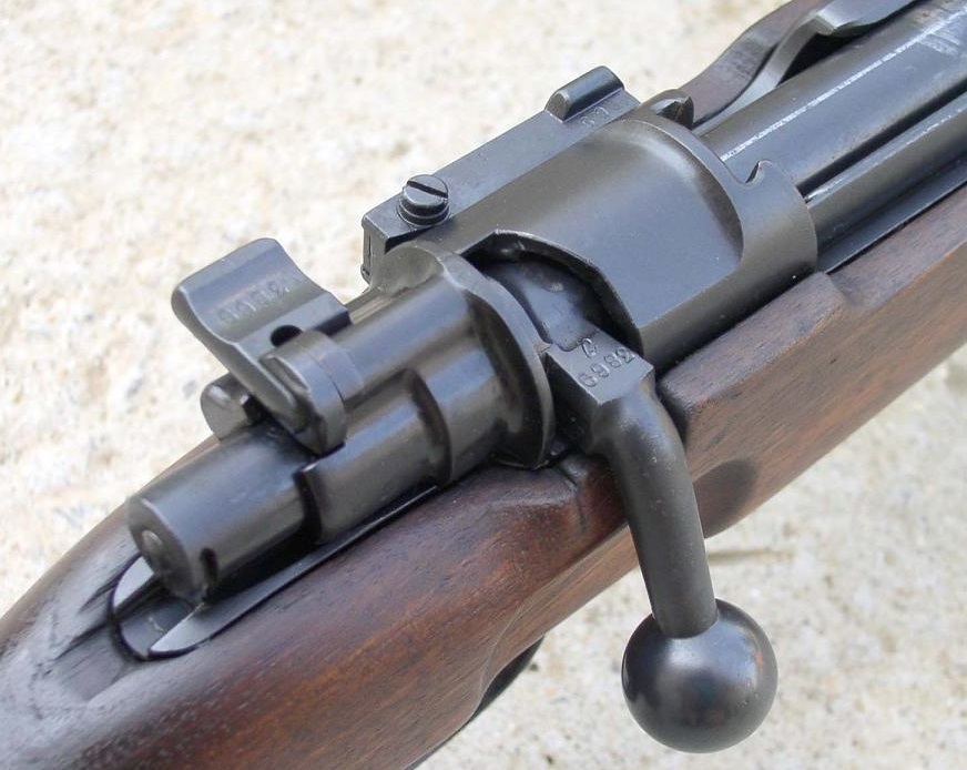 其实吃鸡游戏火之前,它就是一款名枪,许多军迷提到它绝对不会陌生.