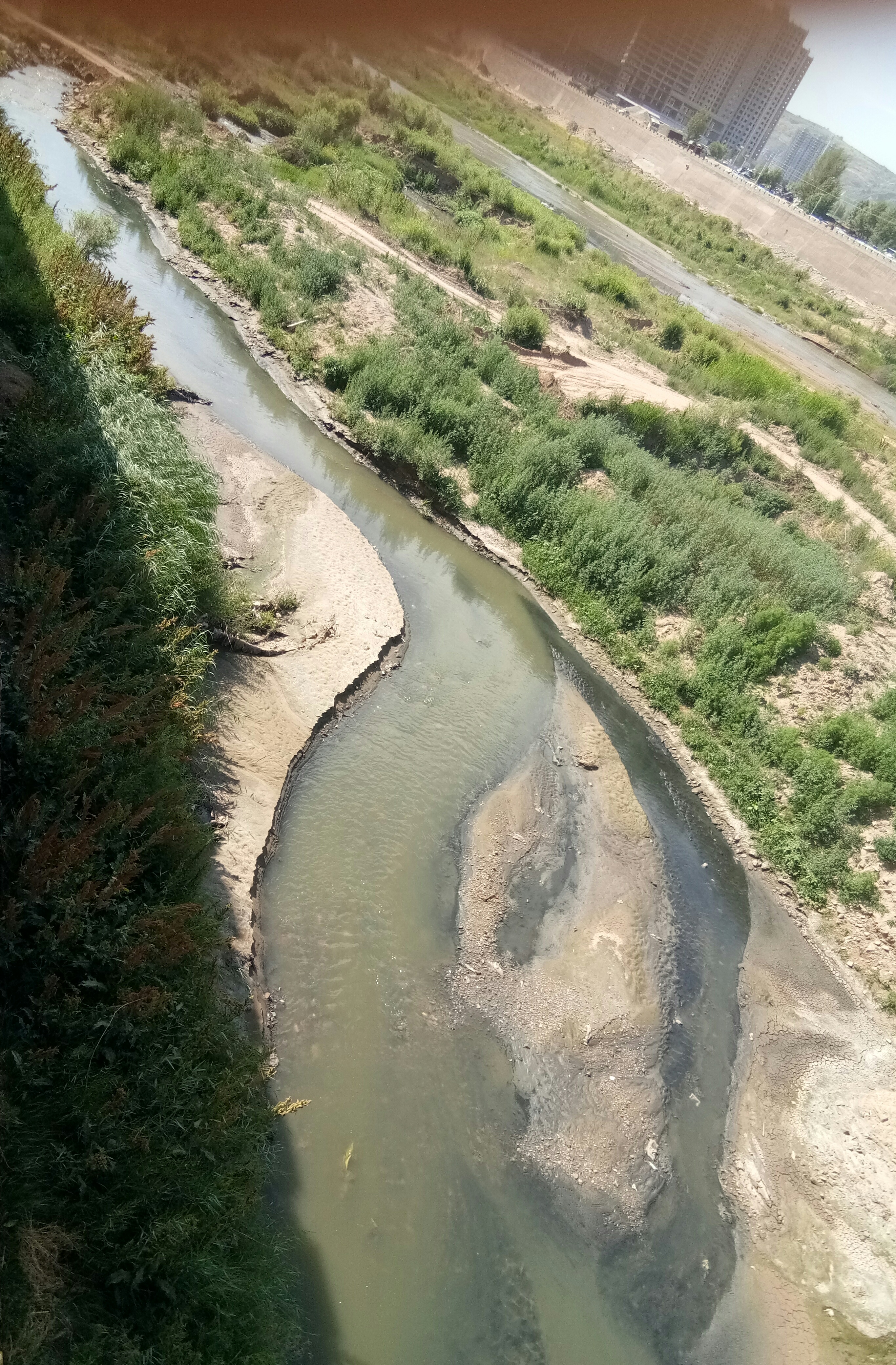 野河图片