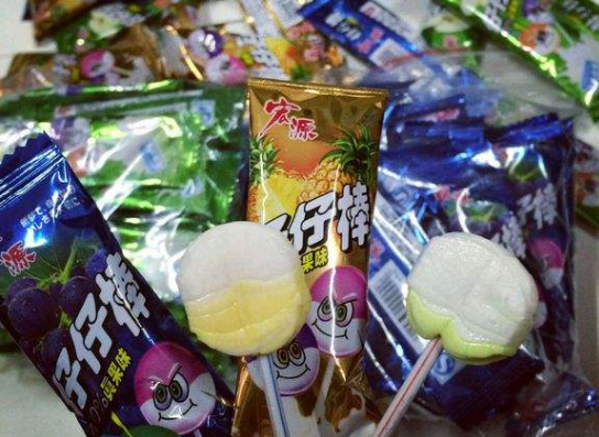 童年里有哪些零食让你至今难以忘怀?想念三毛钱一盒的"熊猫丹"