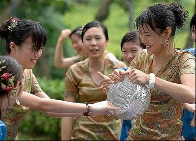 緬甸人是怎麼結婚的?