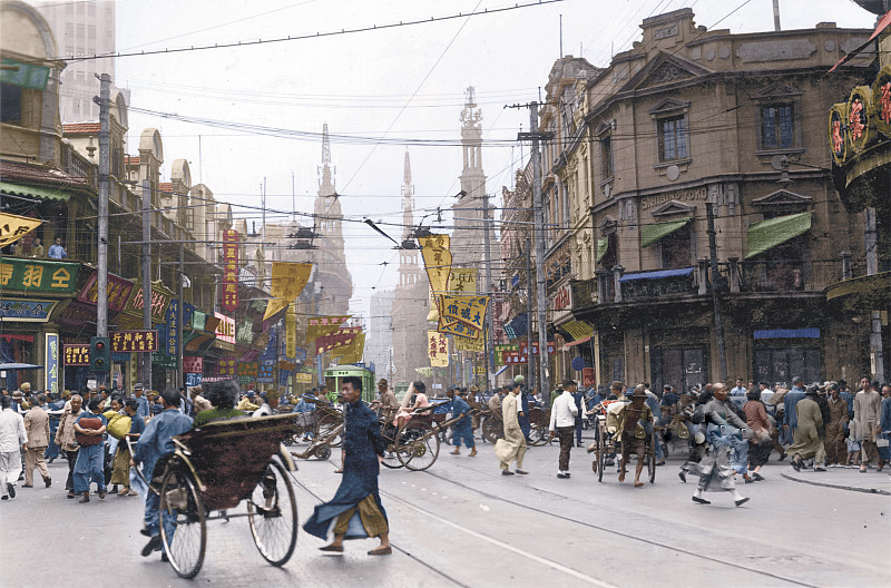 老照片带你看民国城市,一百年的上海如此繁华,最后一张美到震撼