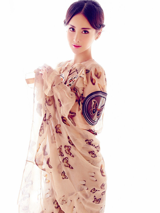 "氧气美女"王若心,记得她在《遇见王沥川》扮演的"叶静文"吗