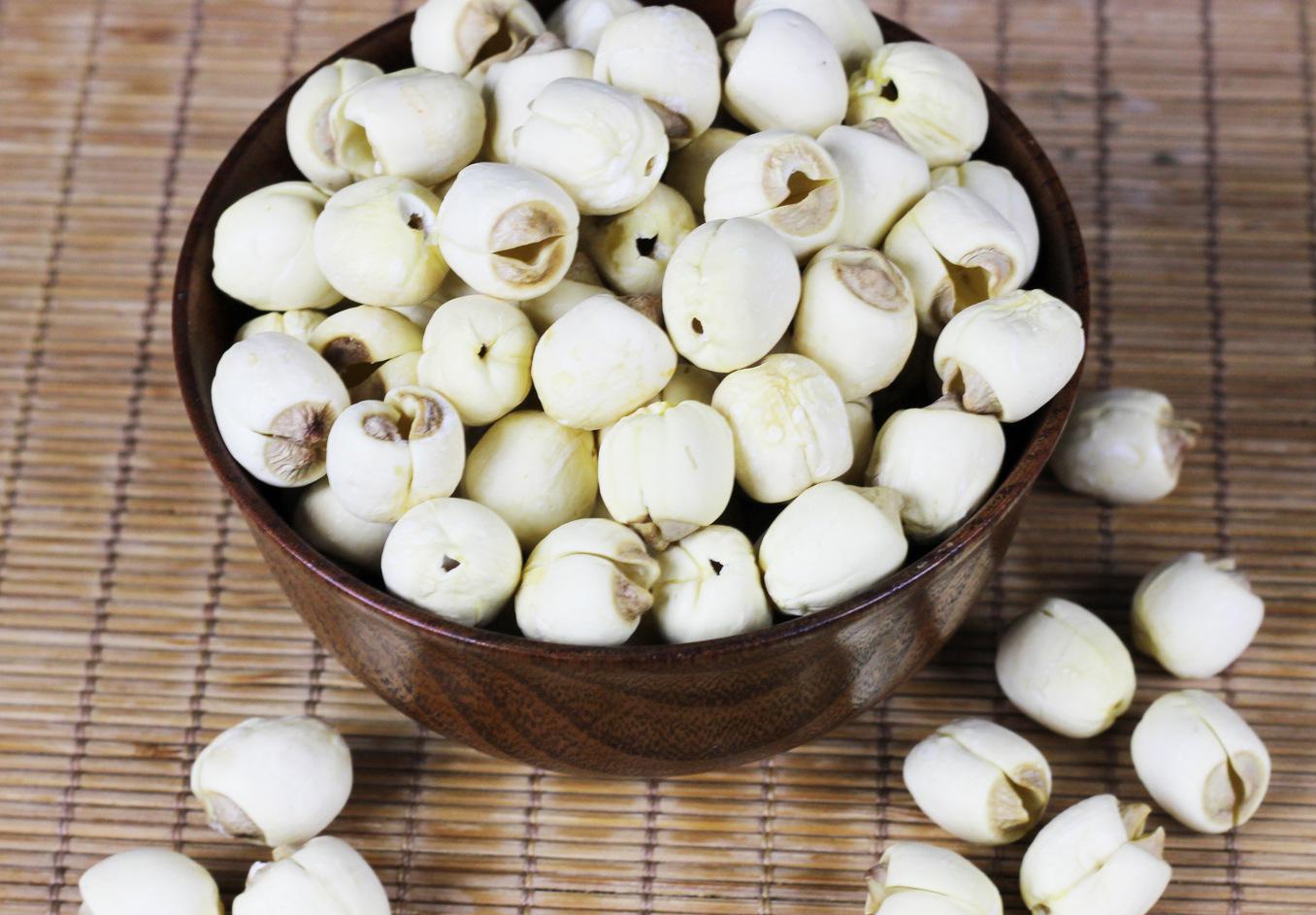 女人过了40岁,常吃这5种食物,绝经也不怕,衰老速度几乎没区别