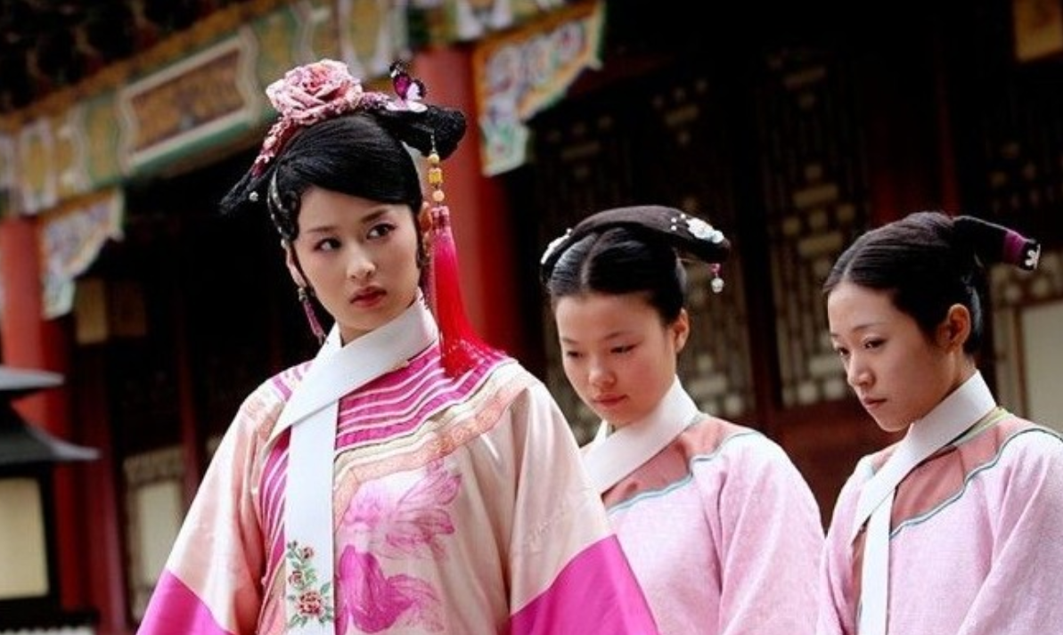 《甄嬛传》贞贵嫔害怕甄嬛害她和她的儿子,问甄嬛会不会这么做!