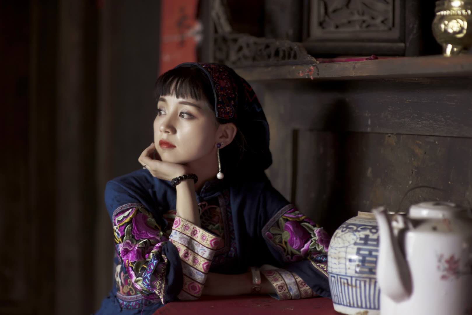 土家族姑娘,最美还是农作时