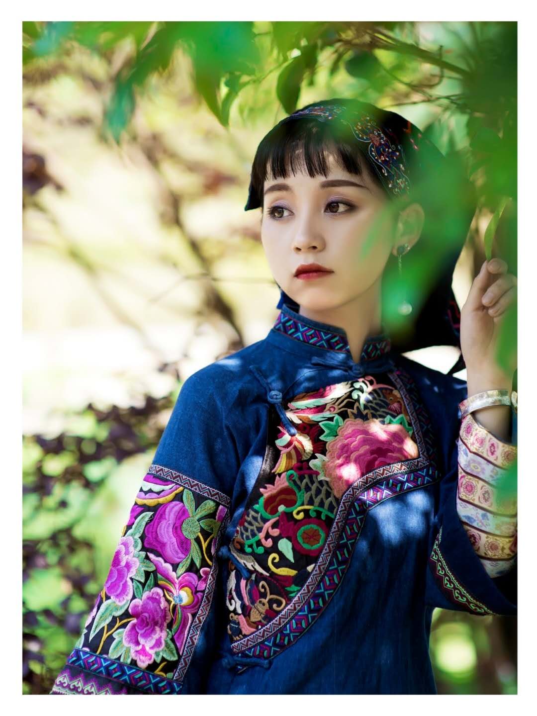 土家族姑娘,最美还是农作时