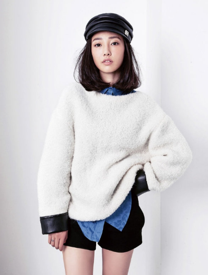 22岁时,张雨绮凭借出演周星驰电影《长江七号》中女教师一角而一夜