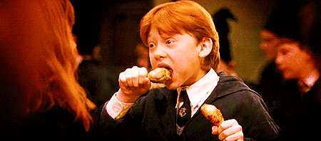 《哈利波特》,如果说赫敏的最爱是读书,那罗恩的最爱就是做这个